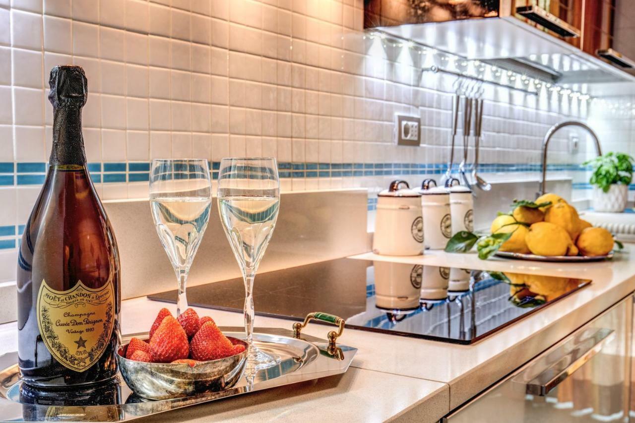 Domus Vittoria - The Luxury Quintessence Apartamento *