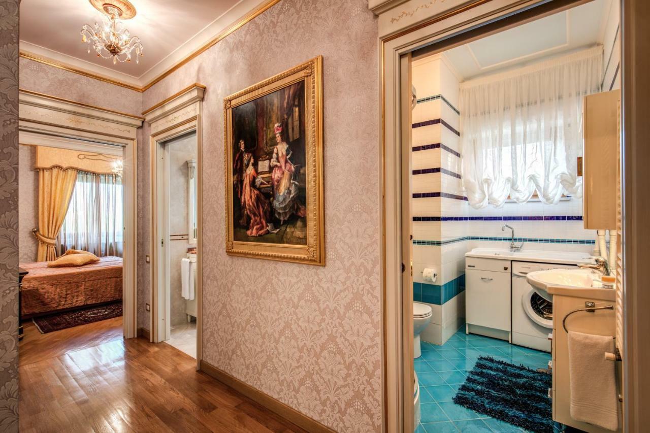 Domus Vittoria - The Luxury Quintessence Apartamento *
