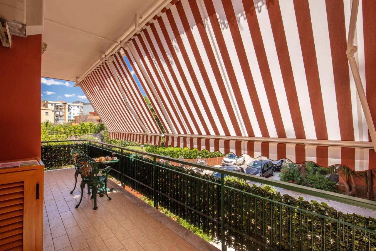 Domus Vittoria - The Luxury Quintessence Apartamento *